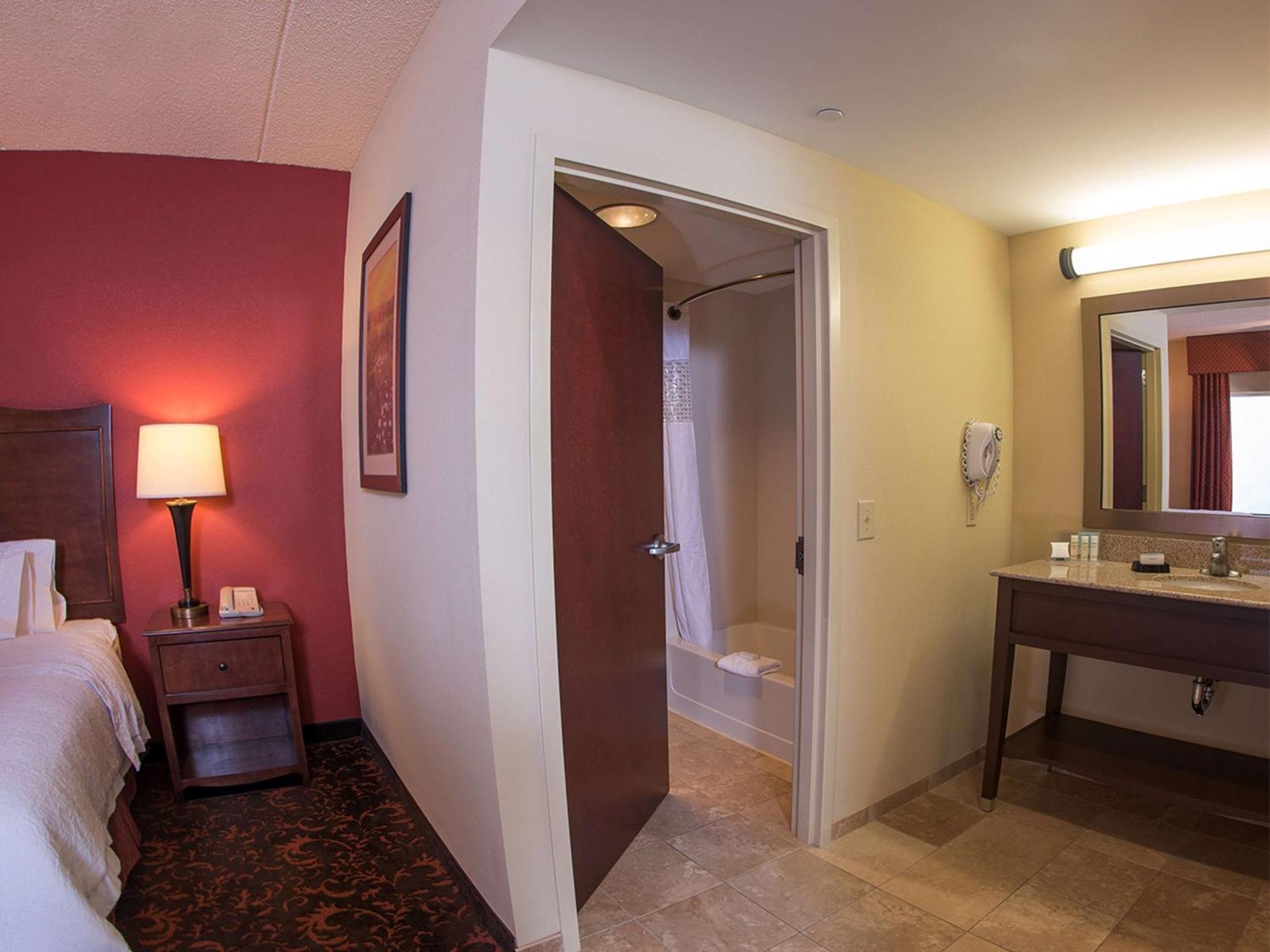 Hampton And Woodstock, Virginia Hotel