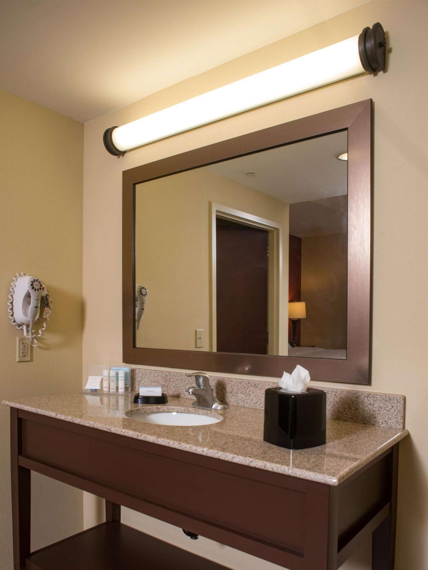 Hampton And Woodstock, Virginia Hotel 3*