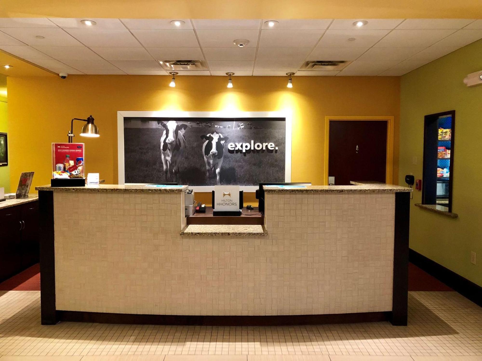 Hampton And Woodstock, Virginia Hotel